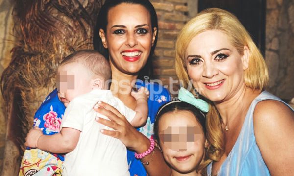 Έλενα Πολυκάρπου: Το φωτογραφικό άλμπουμ της βάφτισης του γιου της
