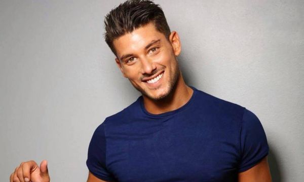 Παναγιώτης Θεόφιλος: «Έπεσαν πολλές μάσκες τη βραδιά του τελικού στο Power Of Love»