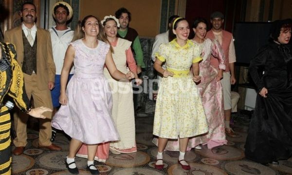 Ο Τρελαντώνης έρχεται στο θεατρικό σανίδι!