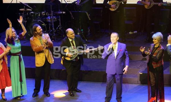 Χαμός στη πρεμιέρα της παράστασης Μαριχουάνα Stop 