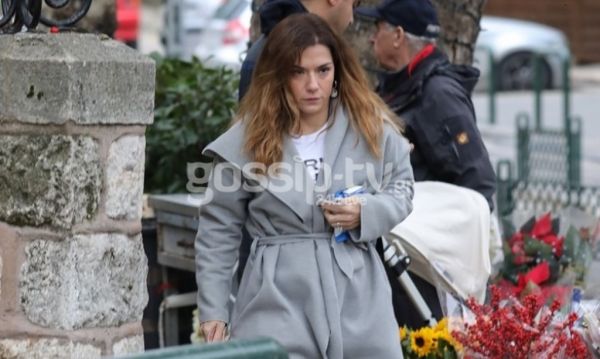 Βάσω Λασκαράκη - Λευτέρης Σουλτάτος: Χαλαρή βόλτα στην Κηφισιά για το ερωτευμένο ζευγάρι!