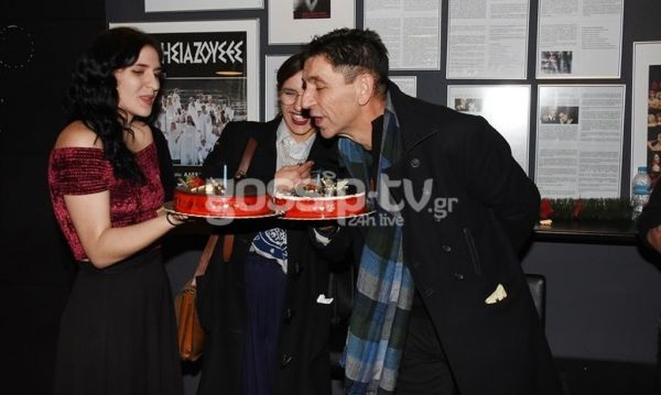 Γεράσιμος Σκιαδαρέσης: Τα γενέθλια, οι τούρτες έκπληξη και οι κόρες του!