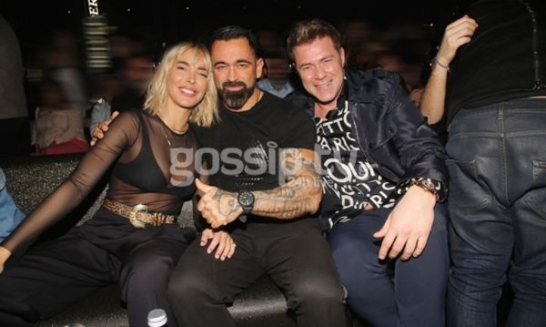 Δεν φαντάζεστε ποια τραγουδίστρια βρέθηκε στον Μαζωνάκη! (pics)  