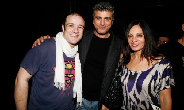 Επίσημη πρεμιέρα ...  “Σε στενό οικογενειακό κύκλο”