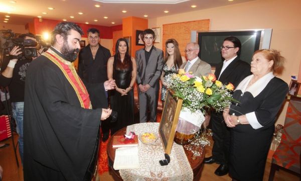 Το φωτογραφικό άλμπουμ του αρραβώνα της κόρης της Άντζελας