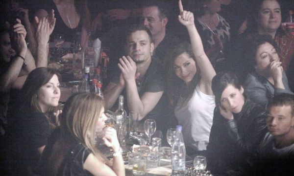 Βανδή-Νικολαΐδης: Πιο ερωτευμένοι από ποτέ 