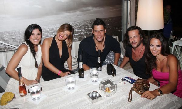 Τα λαμπερά εγκαίνια του εστιατορίου του Γιώργου Λιάγκα!