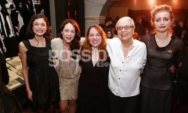 Με δάκρυα στα μάτια η απονομή του θεατρικού βραβείου «Μελίνα Μερκούρη» 