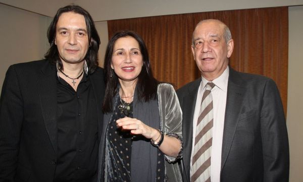 Αχ να μπορούσα… να μην αφήσω δρόμο για τον χωρισμό