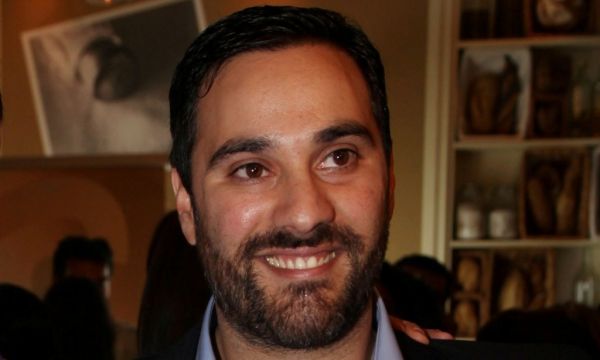 «Κατάφερα να φάω μόνος μου σχεδόν μια τούρτα» (Ποιος το είπε;)