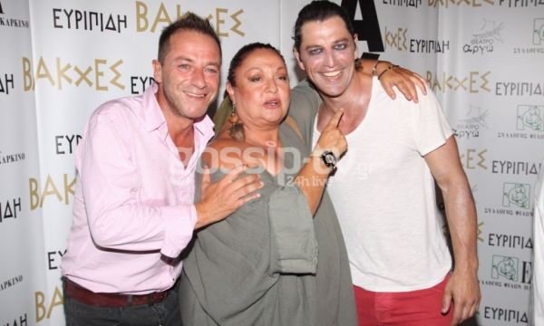 Πλήθος επώνυμων στις «Βάκχες» στο θέατρο Βράχων!