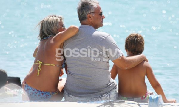 Μάκης Βορίδης: Οικογενειακές διακοπές στην Μύκονο!