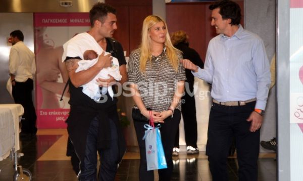 Στέλιος Χαταμπάκης - Όλγα Πηλιάκη: Στο σπίτι τους με το μωρό! 