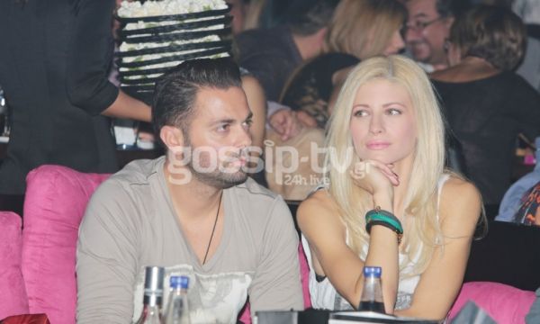 Αραβανή – Βρεττός: Βραδινή έξοδος για το ζευγάρι! 