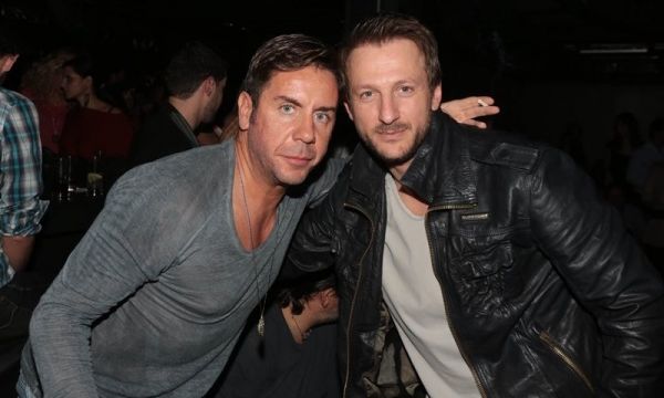 Ο Γιώργος Μαζωνάκης διασκέδασε στον Σαμπάνη