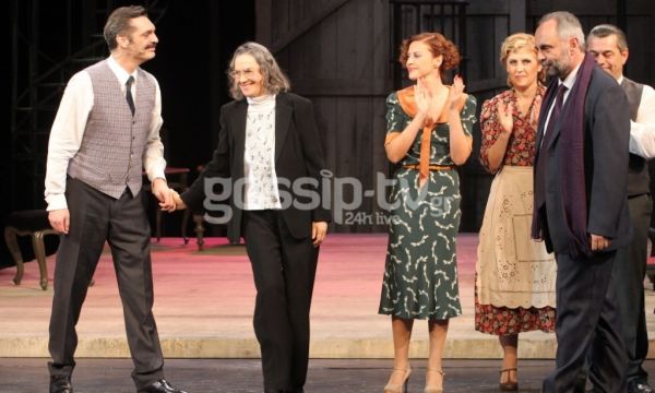 Επίσημη πρεμιέρα έκανε το έργο «Πρόβα Νυφικού»