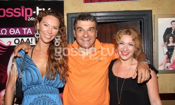 Λαμπερή πρεμιέρα για την παράσταση «Δεν πετάω.. δεν πετάω…»!