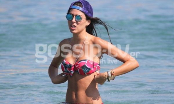 Τρέλανε κόσμο και κοσμάκη στη Μύκονο η… 