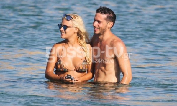 Λάουρα Νάργιες: «Αναστέναξε» η Μύκονος με τα κάλλη της!