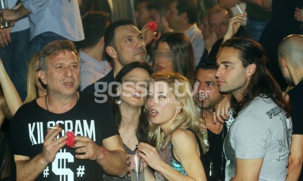 Κώστας Κόκλας: Βραδινή έξοδος στα μπουζούκια