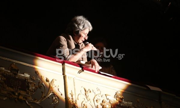 Μια βραδιά στο Δημοτικό Θέατρο Πειραιά με Πασχαλινές ιστορίες