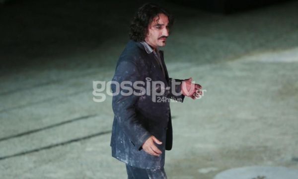 Κούκλα η σύζυγος του…