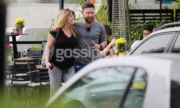 Πιο τρυφεροί από ποτέ λίγο πριν γίνουν γονείς!