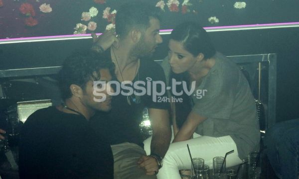 Τα ξαναβρήκατε, όλα καλά, τι της λες τόση ώρα;