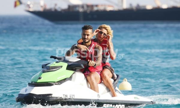 Έχω και Jet Ski, πάμε μια βόλτα;