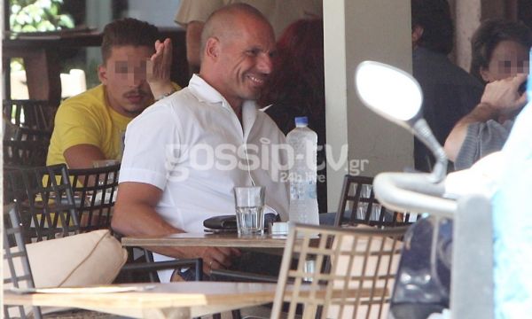 Γιάνη, τρως και φαίνεται!