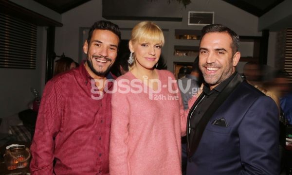 Ο Στέφανος Κωνσταντινίδης γιόρτασε τη ονομαστική του εορτή με φίλους!