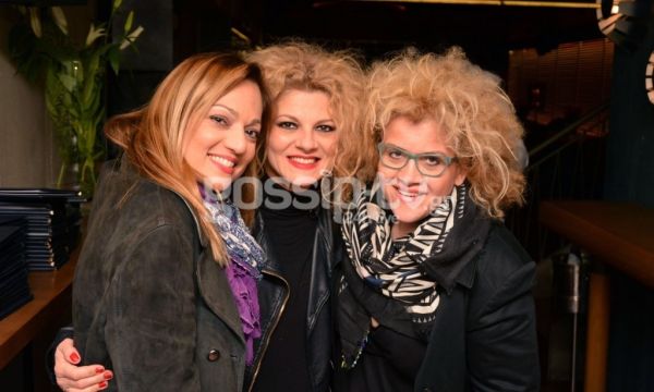 Παρέες επωνύμων στο Κολωνάκι!