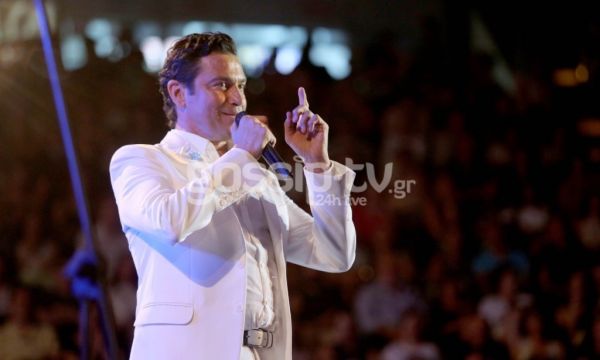 Στη συναυλία του Μάριου Φραγκούλη 