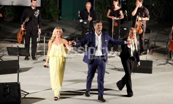 Ο Αλέξανδρος Μπουρδούμης στο Κηποθέατρο Παπάγου