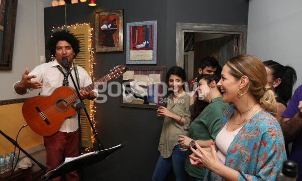 Νατάσα Μποφίλου: Ένα μοναδικό live με Yoel Soto και Δημήτρη Τσάκα