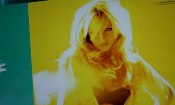 Η Britney λάμπει στη φωτογράφηση του V