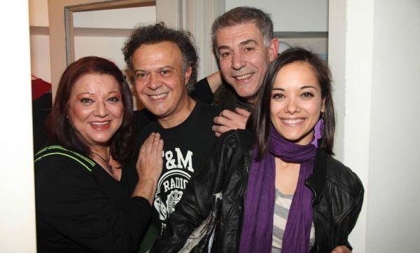 Όσα έγιναν στην πρεμιέρα της παράστασης "Πολίτης γάμα κατηγορίας" (φωτό) 