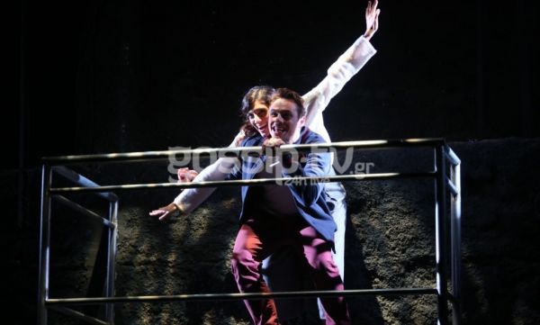 Επίσημη πρεμιέρα για την παράσταση «Καγκουρώ»