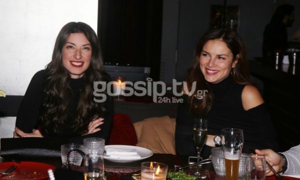 Βάσω Κολλιδά: Βραδινή έξοδος με το σύζυγο της και φίλους!