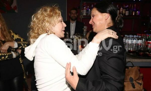 Ρουμπίνη Βασιλακοπούλου-Αθηνά Τσιλύρα