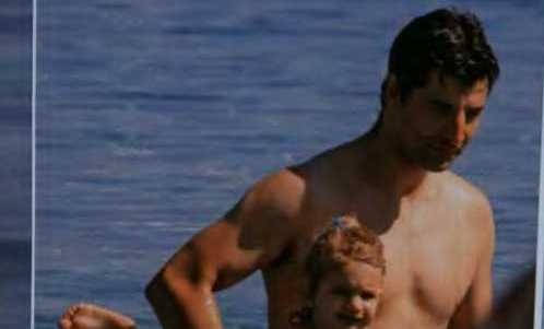 Σάκης Ρουβάς: Βουτιές στη Μύκονο με την Αναστασία