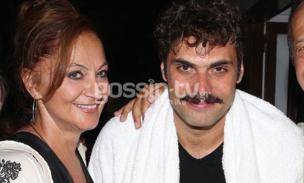 Φιλαρέτη Κομνηνού: Καμάρωσε τον γιο της να παίζει στην Επίδαυρο