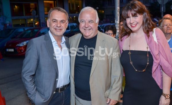 Λαμπερή πρεμιέρα για την παράσταση «Πολυτεχνίτης και Ερημοσπίτης» στο Θέατρο Αθηνά