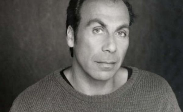 Πέθανε γνωστός ηθοποιός στα 57 του χρόνια