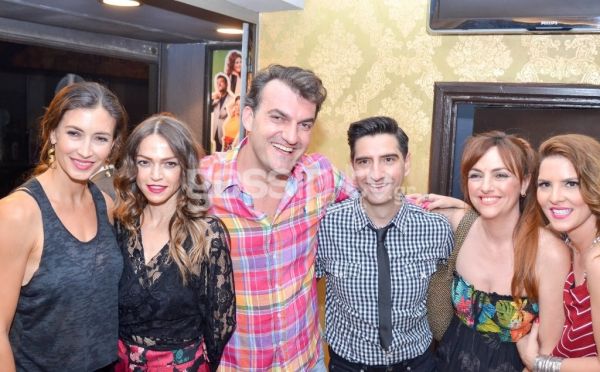 Λαμπερή πρεμιέρα για την παράσταση «Πολυτεχνίτης και Ερημοσπίτης» στο Θέατρο Αθηνά