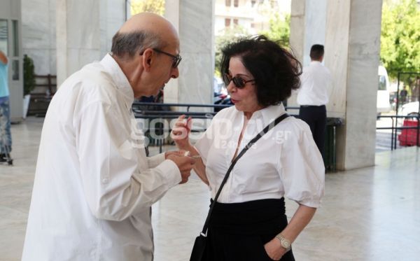 Το τελευταίο «αντίο» στον Δημήτρη Μαρωνίτη