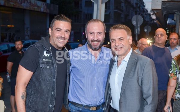 Λαμπερή πρεμιέρα για την παράσταση «Πολυτεχνίτης και Ερημοσπίτης» στο Θέατρο Αθηνά