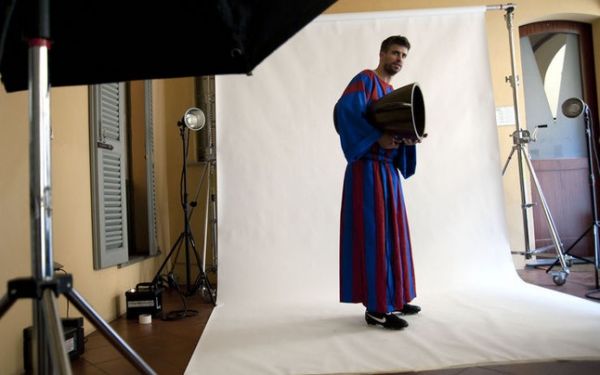 Ο Gerard Pique… ιερέας! (φωτό)