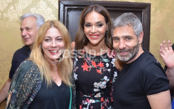 Λαμπερή πρεμιέρα για την παράσταση «Πολυτεχνίτης και Ερημοσπίτης» στο Θέατρο Αθηνά