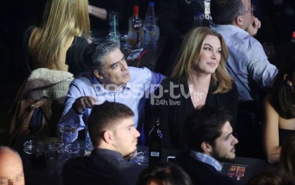 Στεφανίδου-Ευαγγελάτος: Η έξοδος και οι τρυφερές αγκαλιές σε νυχτερινό κέντρο